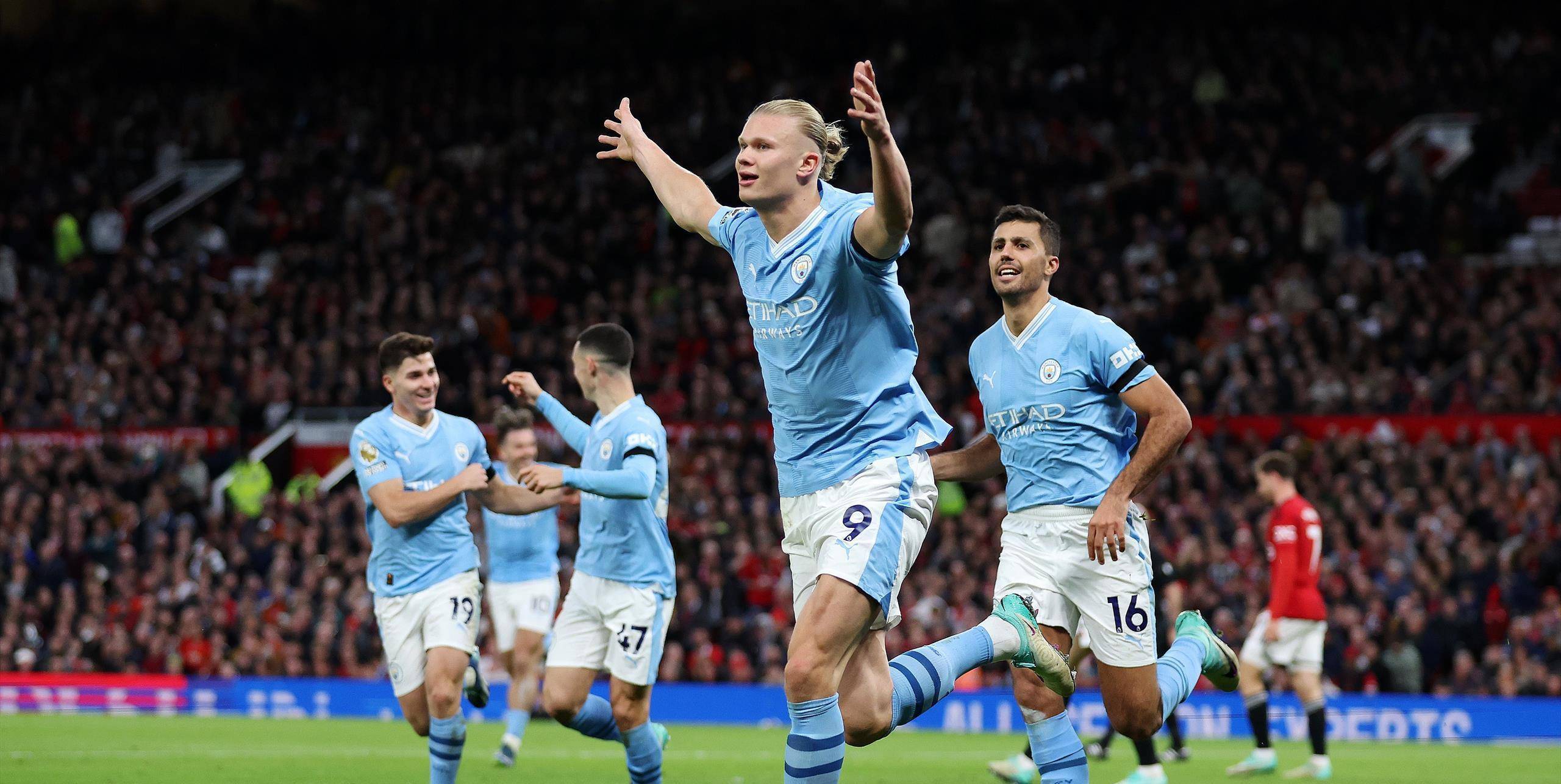 老实人被逼急！约基奇被戈贝尔推搡还吹了自己犯规直接跳脚无语（约基奇被戈贝尔推搡反遭吹犯规，老实人也急得当场跳脚）