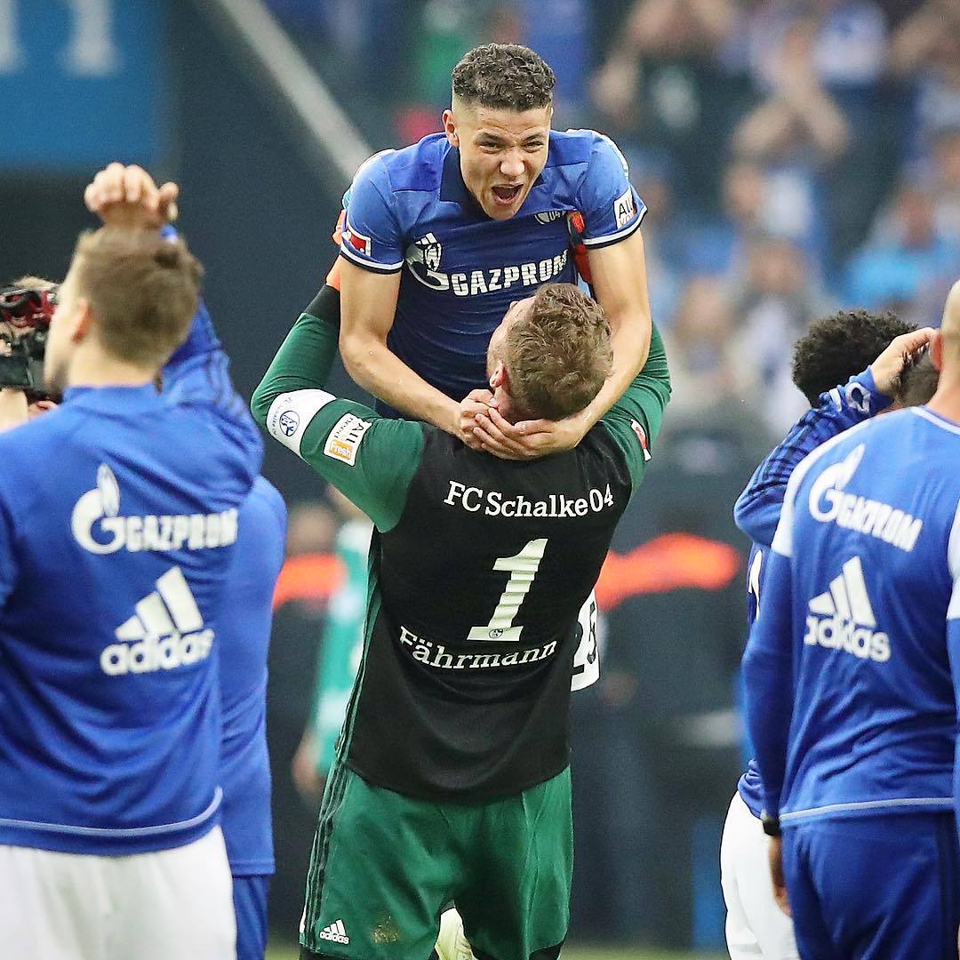 英超｜15轮不败遭“锤断” 枪手失追赶榜首良机